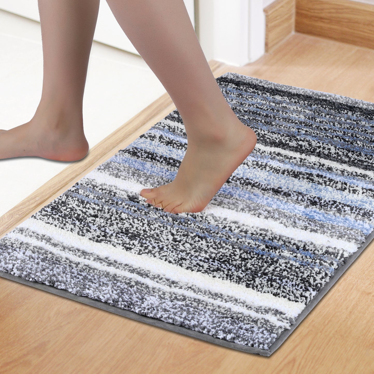 Striped Bathroom Mat Soft Absorbent Non-Slip Backing Quick Dry Machine Washable Bath Mats