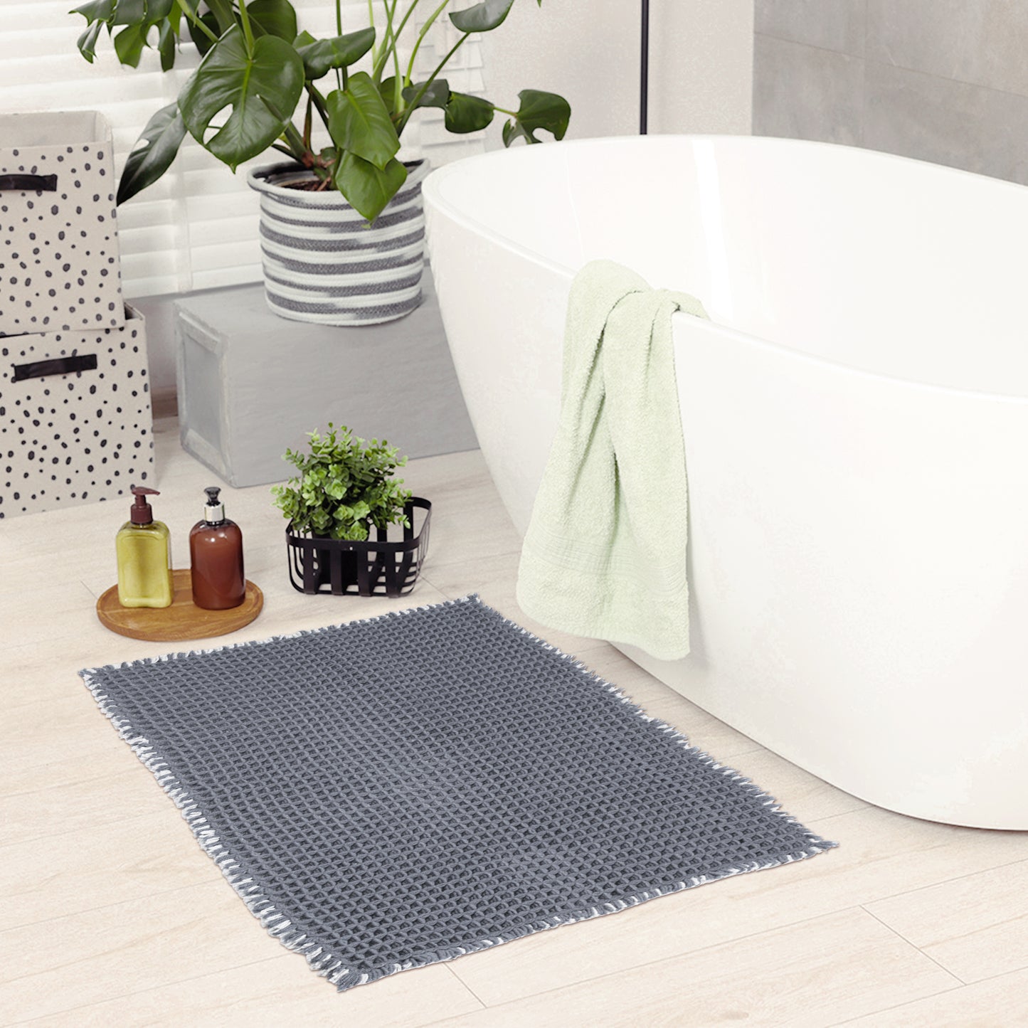 Waffle Bathroom Mat Soft Absorbent Laundry Room Washable Thick Bath Mats