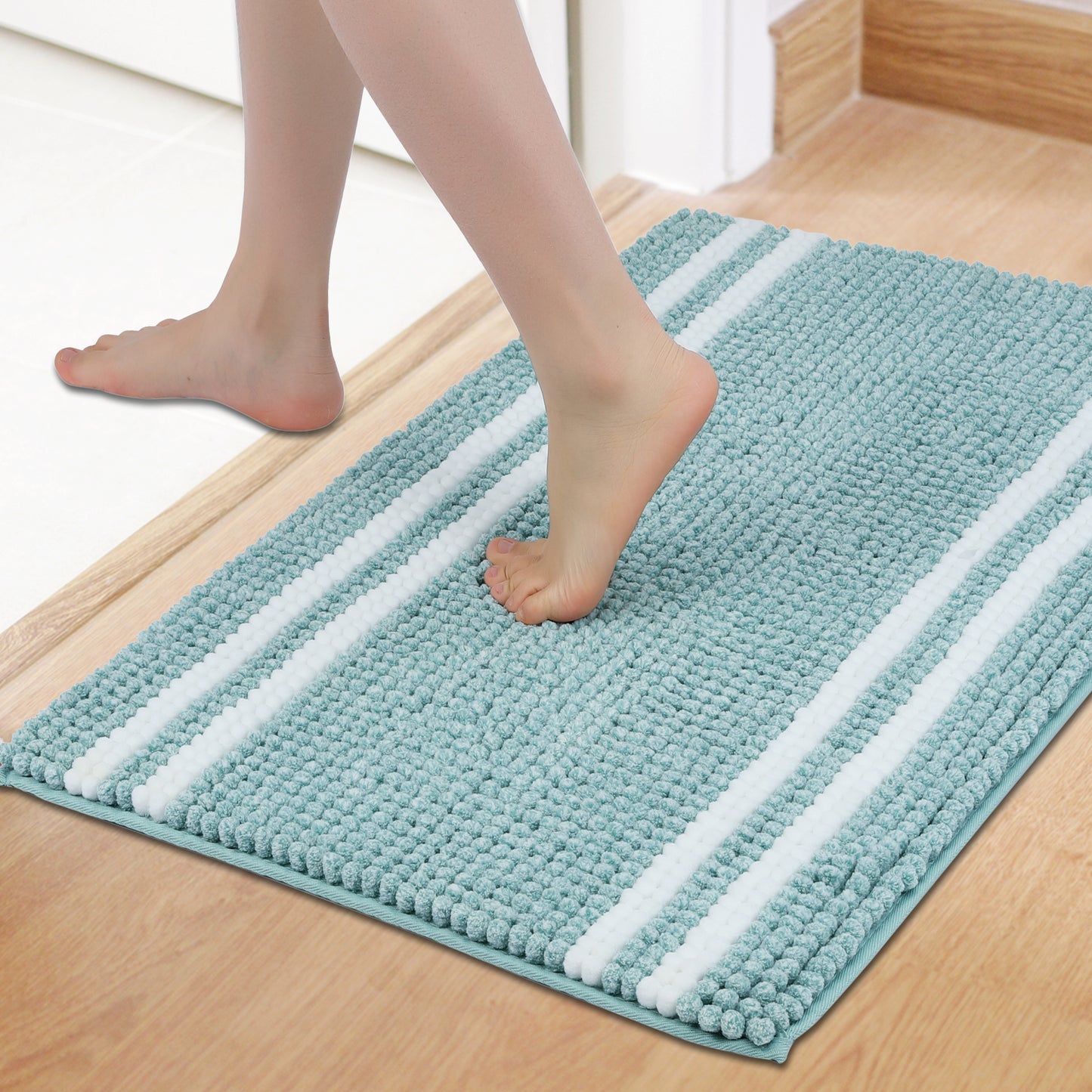 Striped Bathroom Rugs, Soft and Absorbent Fluffy Chenille Bath Rug, Non Slip Bath Mats