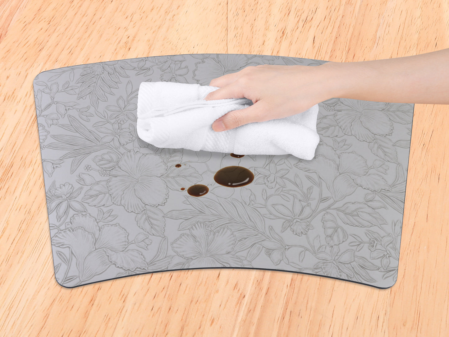 Set of 6 Placemats, Faux Leather Flowers for Kitchen Dining Table Decor 19*12in