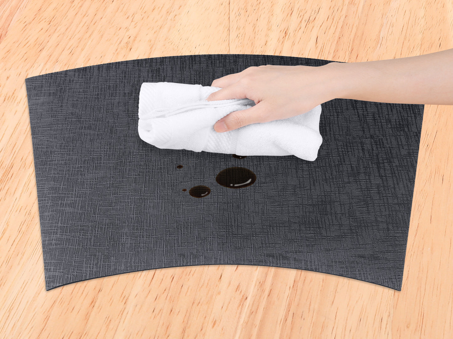 Placemats Set of 6 Faux Leather for Kitchen Dining Table Decor Washable Heat Resistant 20*12in