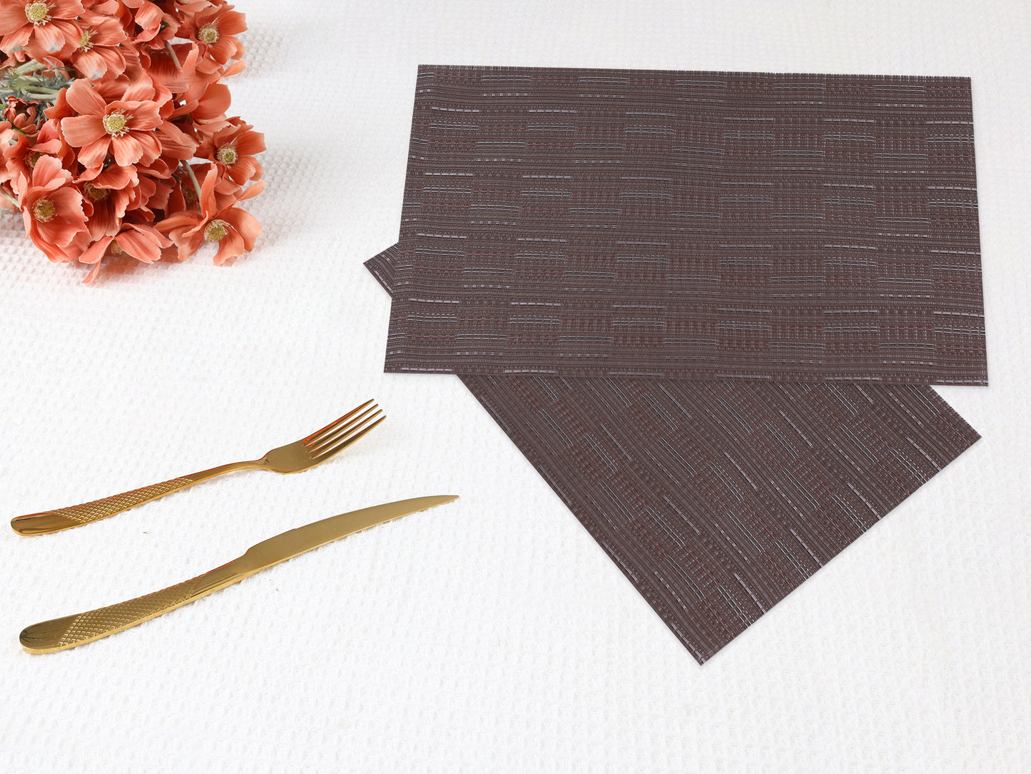 Placemats Set of 8 PVC for Kitchen Dining Table Decor Heat Resistant Wipeable 18*12in