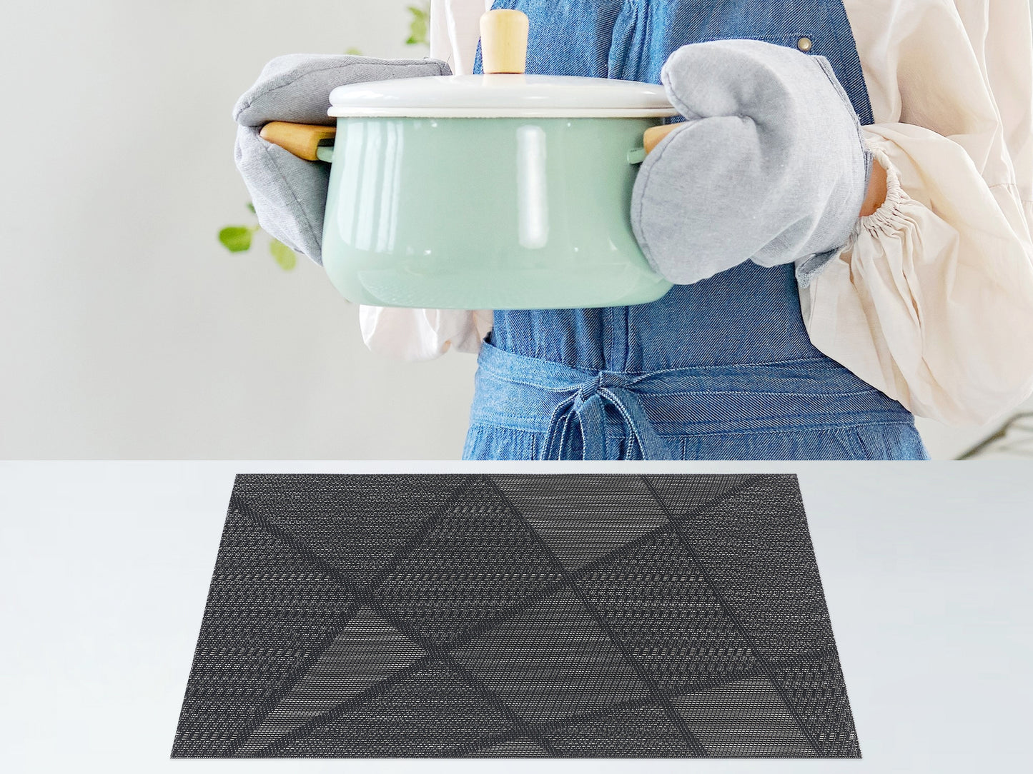 Placemats Set of 6 PVC Design for Kitchen Dining Table Decor Washable Wipeable 18*12in