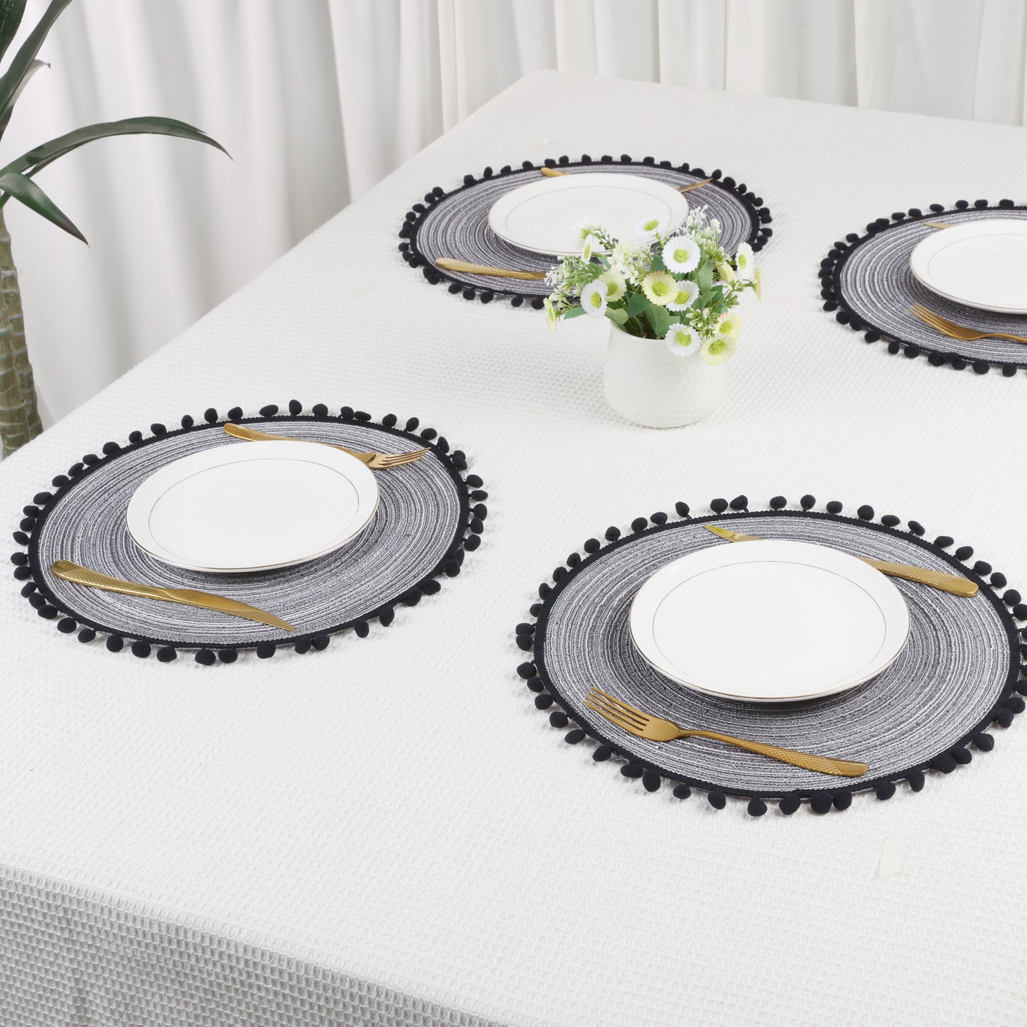 Placemats Set of 6 Polyester for Kitchen Dining Table Decor Heat Resistant 15*15in