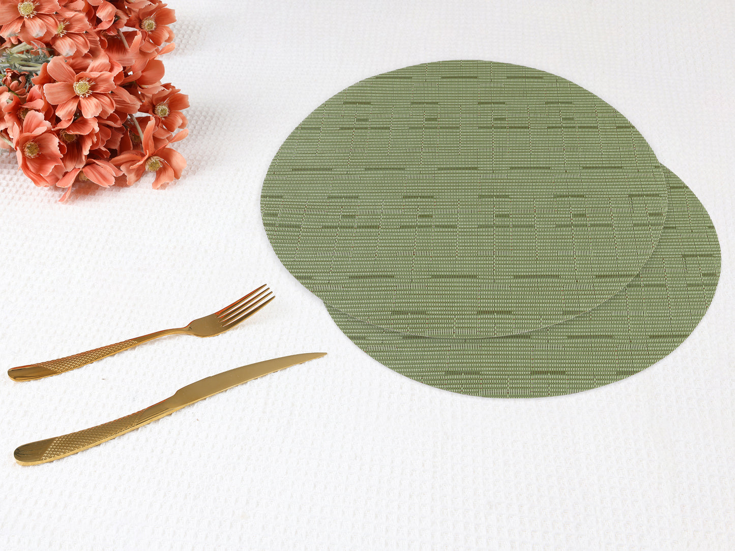 Round Placemats Set of 6 PVC for Kitchen Dining Table Decor Wipeable 14*14in