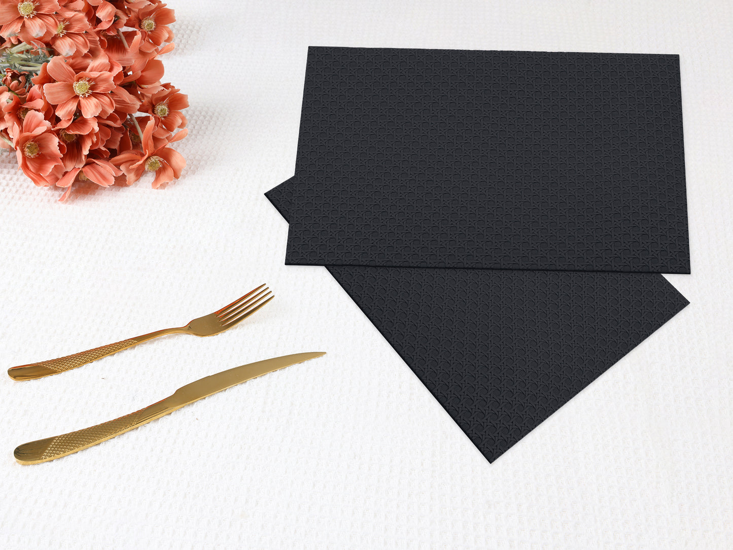 Placemats Set of 6 Woven for Dining Table Decor Indoor Outdoor Washable 17*12in
