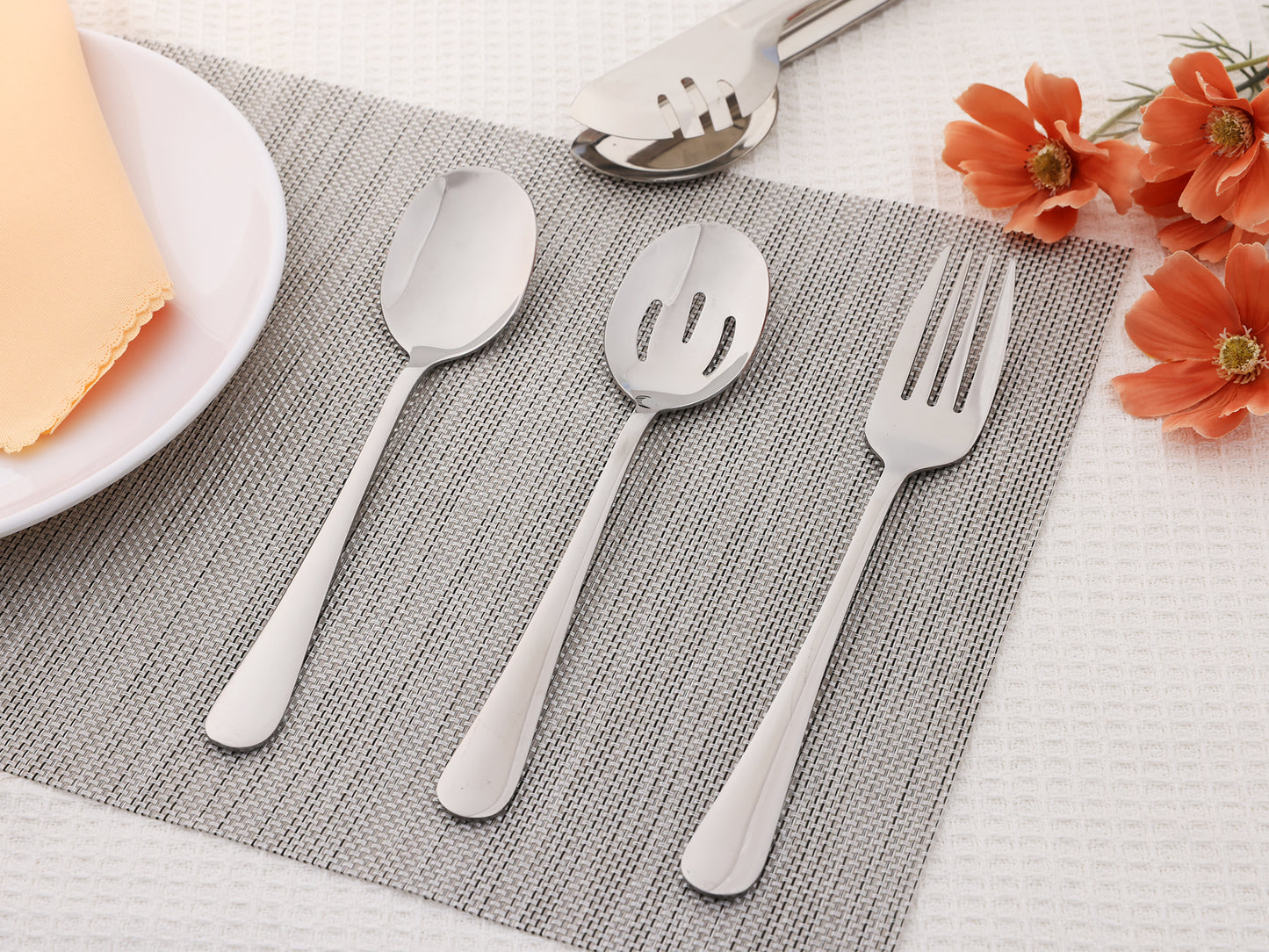 8 Pieces Silverware Set, Stainless Steel Flatware with Spoons and Fork Set