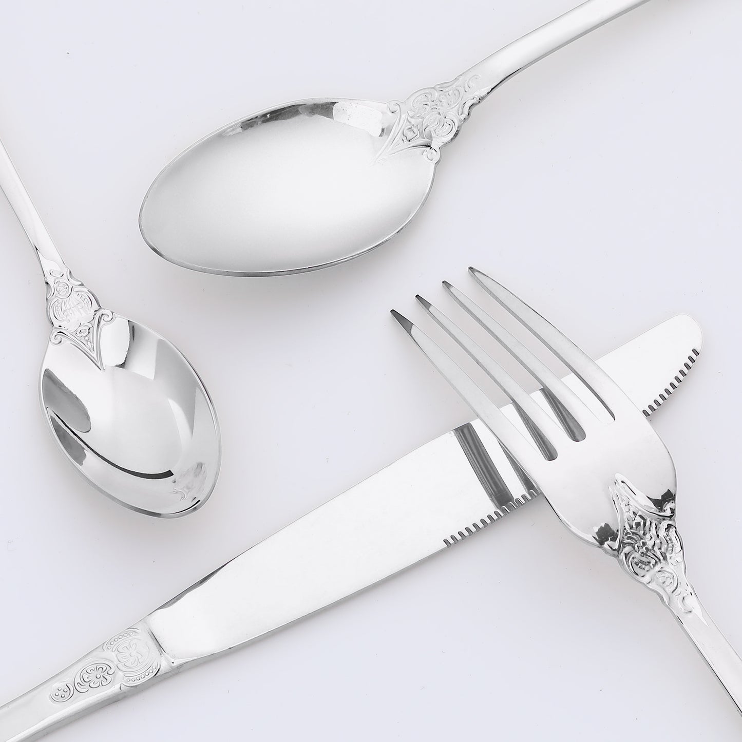 4 Pieces Silverware Set, Stainless Steel Flatware with Spoons and Forks Set