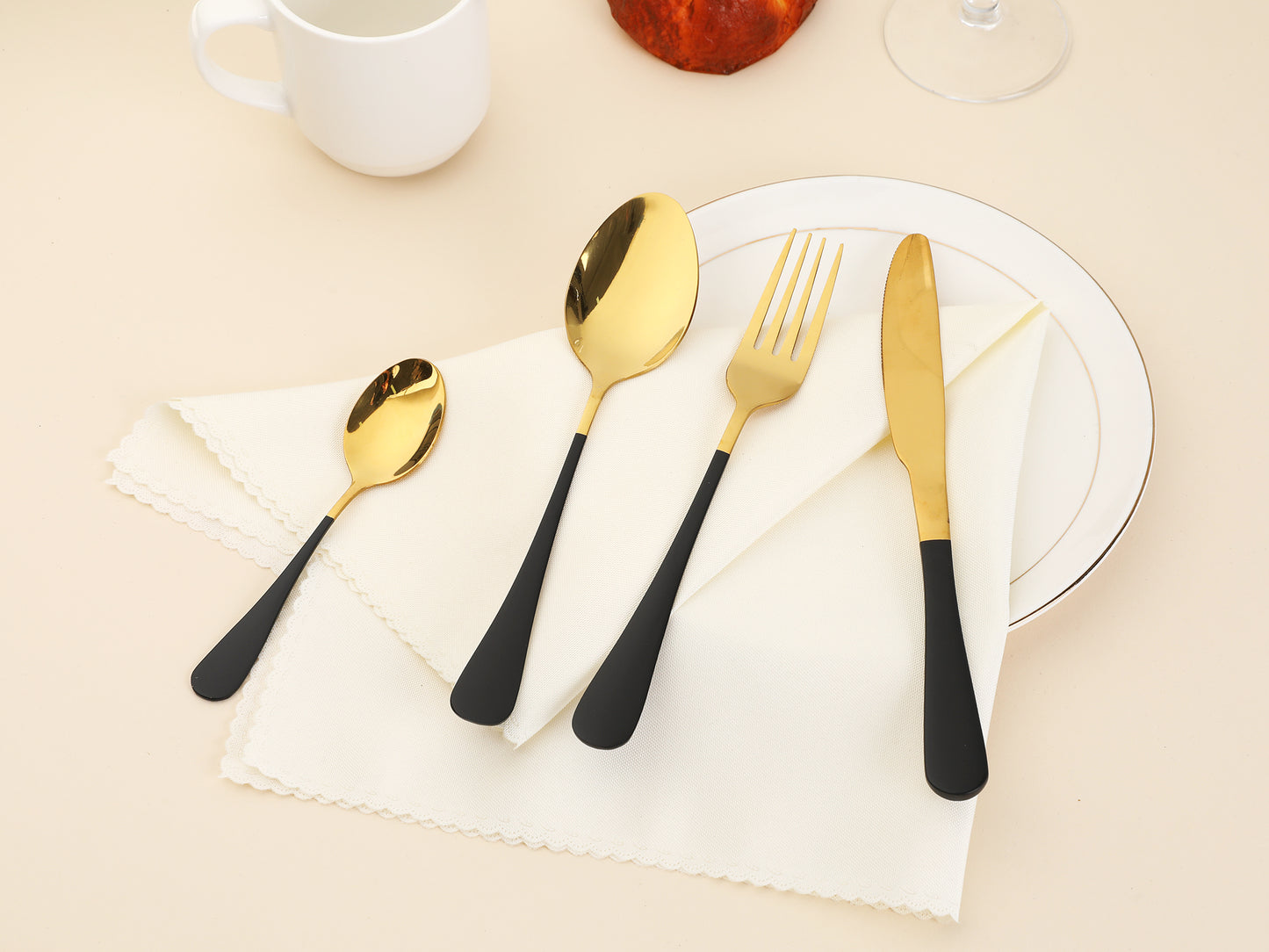4 Pieces Flatware Set, Stainless Steel Silverware with Knife, Cutlery Set