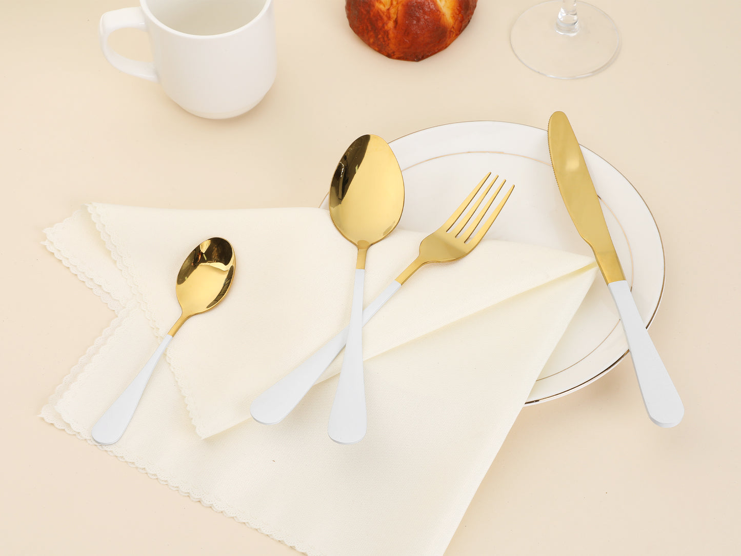 4 Pieces Flatware Set, Stainless Steel Silverware with Knife, Cutlery Set