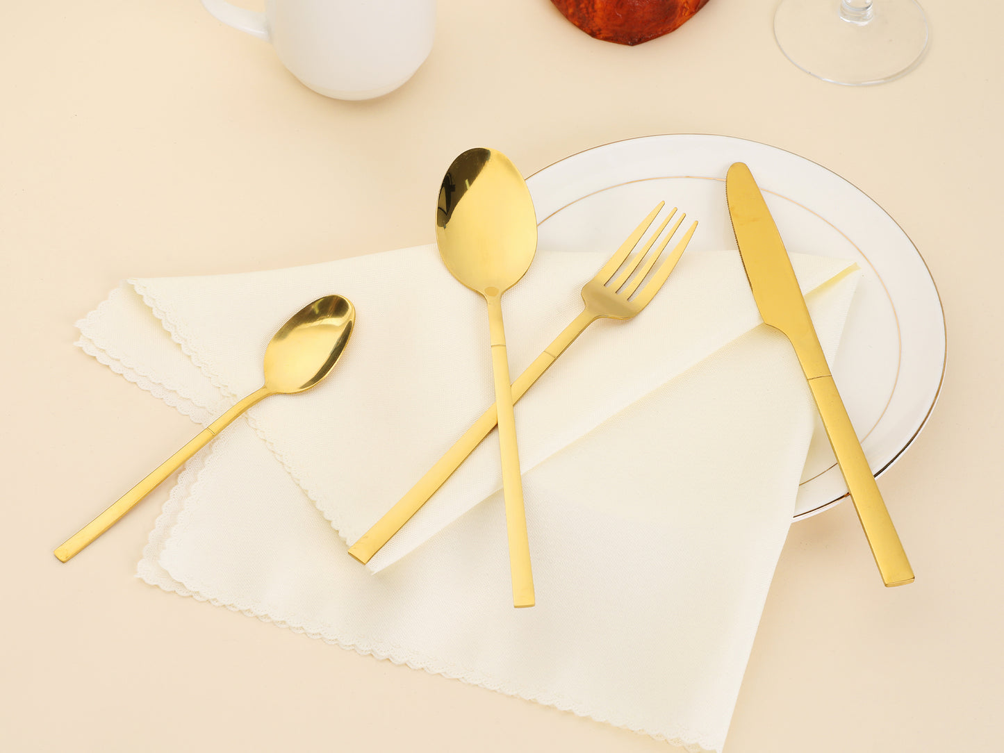 16 Pieces Silverware Set, Stainless Steel Flatware, Mirror Polished Cutlery Set