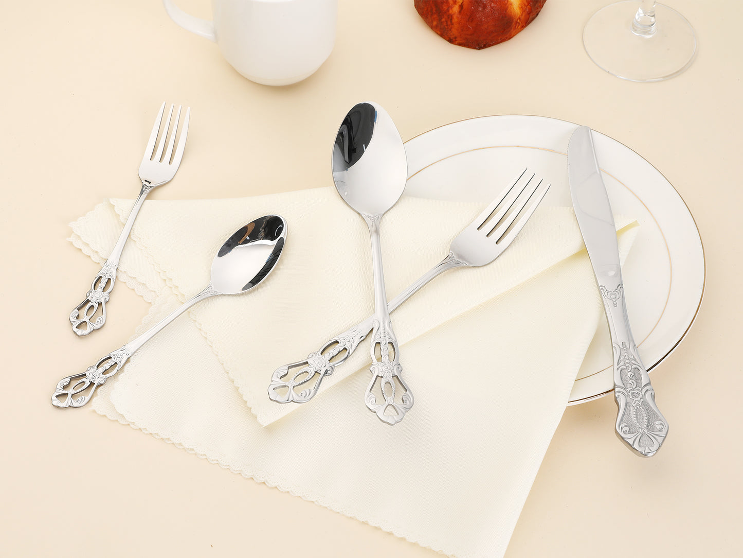 20 Pieces Silverware Set, Stainless Steel Floral Flatware, Modern Cutlery Set