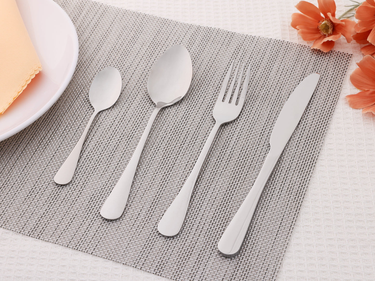 24 Pieces Silverware Set, Stainless Steel Flatware Set with Supporting Shelf