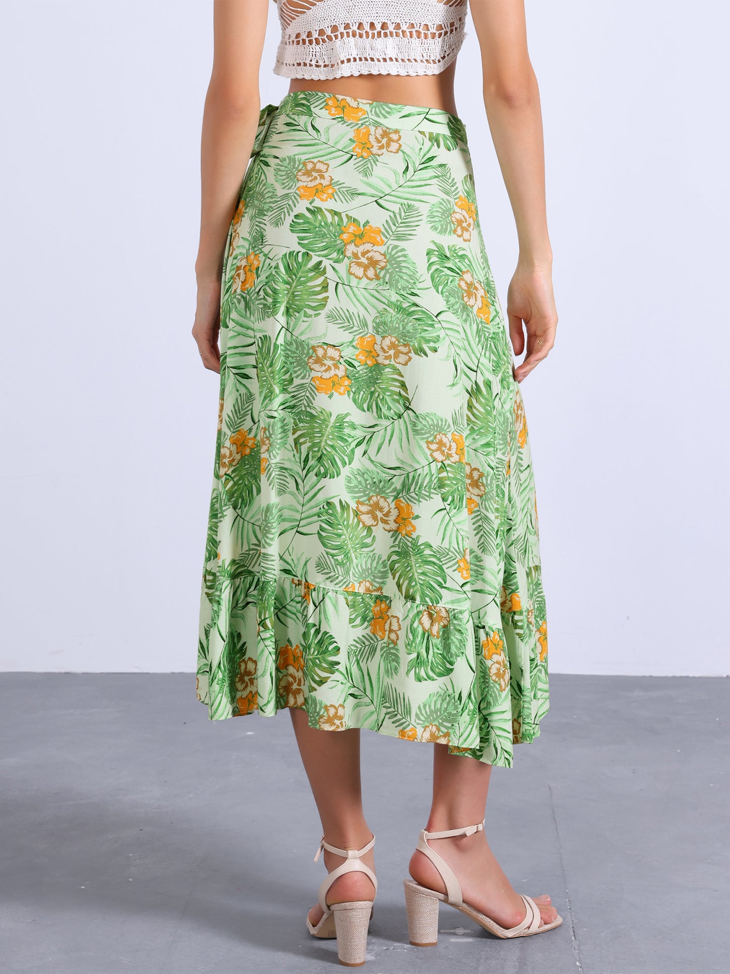 Falda cruzada playera con volantes y nudo para mujer, con estampado floral tropical