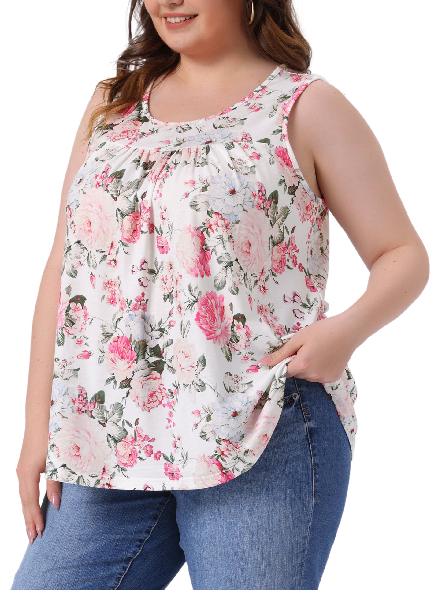 Women Plus Size Boho Round Neck Pleated Sleeveless Curved Hem Flowy Tank Top